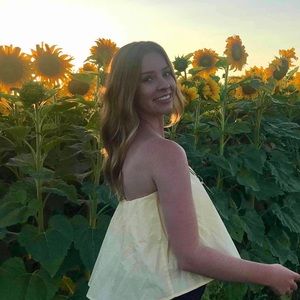 Meet your Posher, Carly